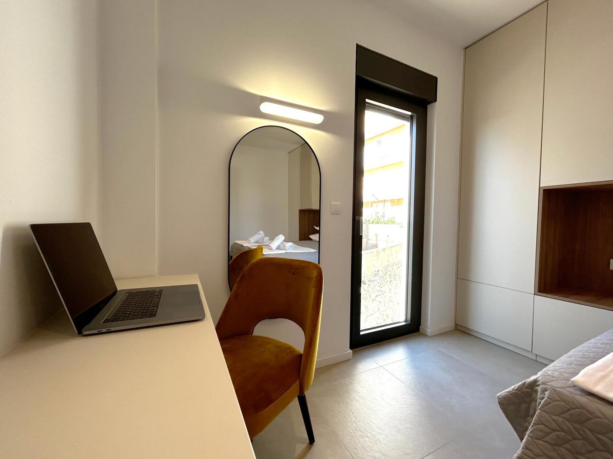 Sandi Hvar Apartments フヴァル エクステリア 写真