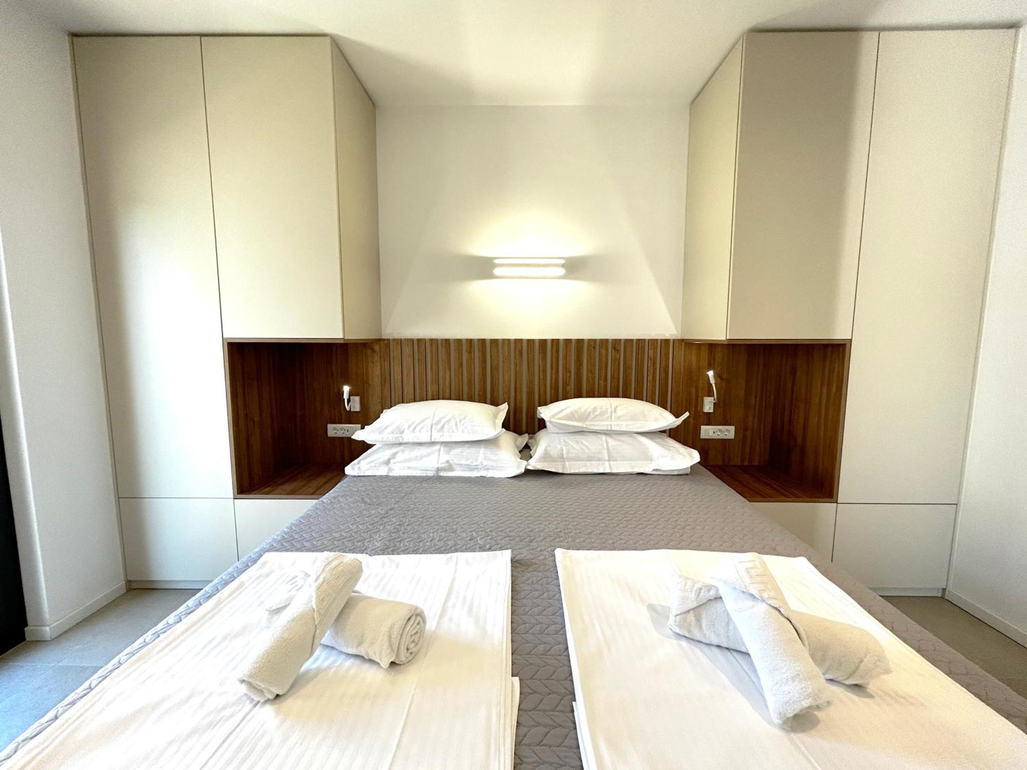 Sandi Hvar Apartments フヴァル エクステリア 写真