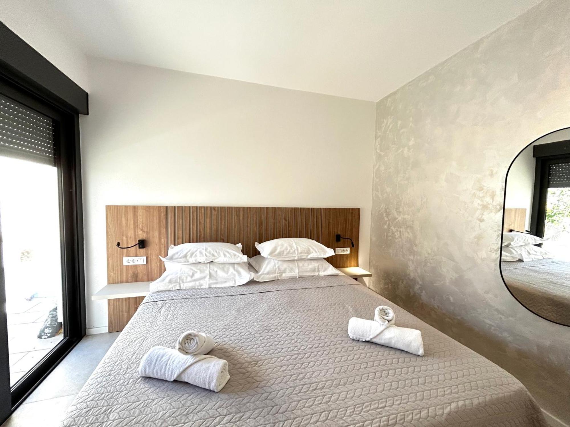 Sandi Hvar Apartments フヴァル エクステリア 写真